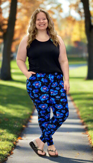 Curvy Hibiscus Floral Joggers